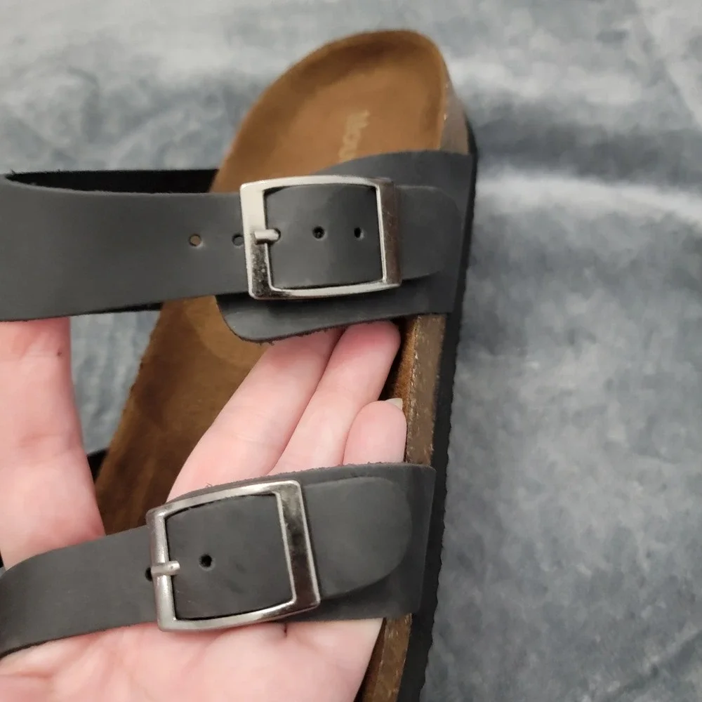 Mountain Sole Sandals Womens Size 7 Black Leather Toe Loop Buckle MS22282 - Picture 11 of 12
